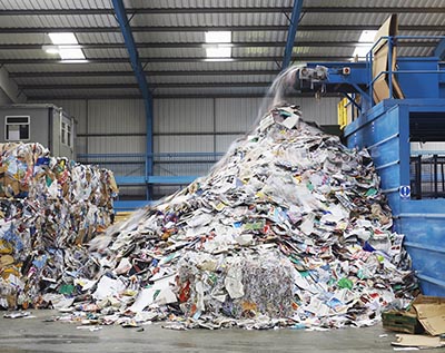 shutterstock_146583215 genbrug fabrik 400px